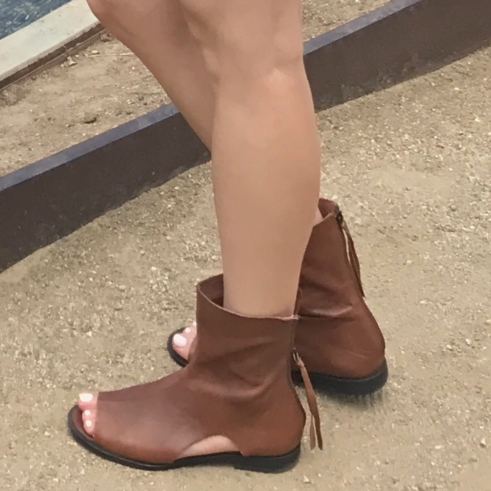 Free people sandals